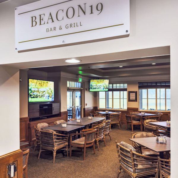 Beacon 19 Bar & Grill at Country Club of Mt Dora
